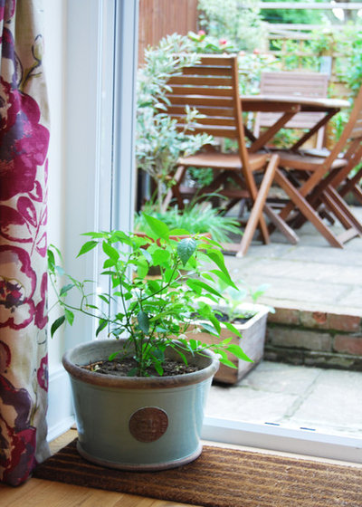 Country Cottage Chic in a London Suburb