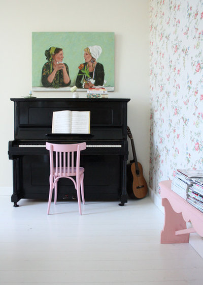 Shabby-chic Style Dining Room by Holly Marder