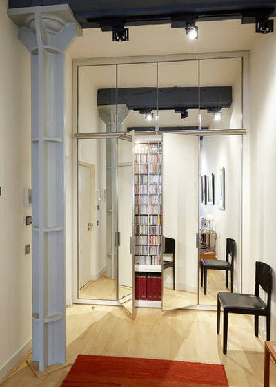 Industrial Hallway & Landing by TLA Studio