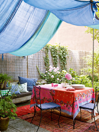 Shabby-chic Style Patio by Amazon