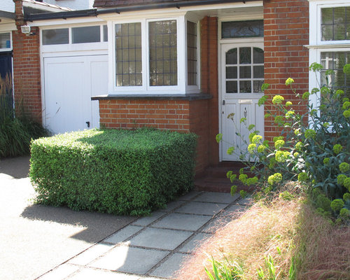 Contemporary Front Garden