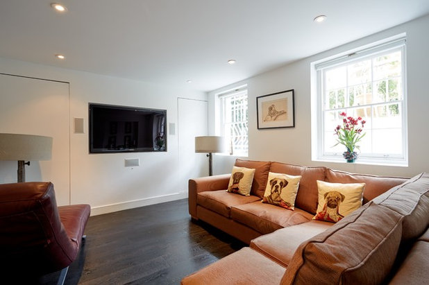 Traditional Living Room by Landmark Lofts