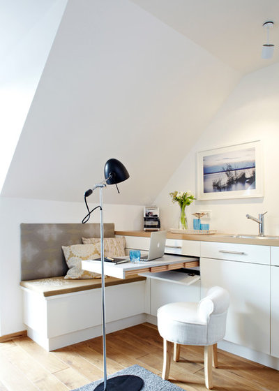 Contemporary Home Office & Library by Ute Günther INNENARCHITEKTUR & DESIGN