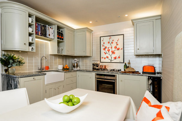 Contemporary Kitchen by Robertson Lindsay Interiors