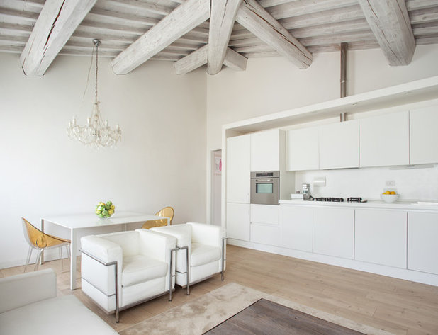 Scandinavian Kitchen by Francesco Pierazzi Architects