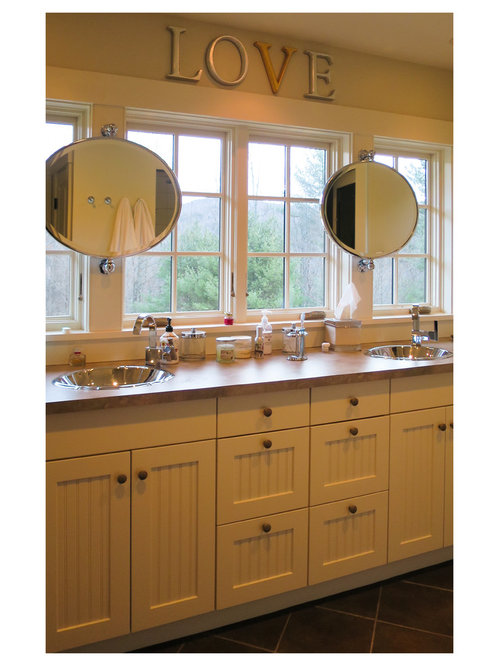 Burlington Bathroom Design Ideas, Renovations amp; Photos with Beaded 