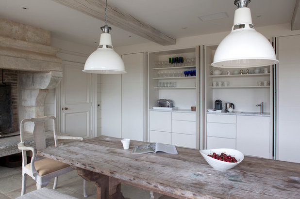 Transitional Kitchen by Stephen Graver Ltd