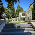Broadmoor Residence - Traditional - Family Room - seattle - by Stuart