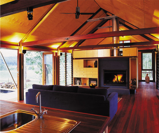 Australian Bush Houses Redefine Rustic Charm