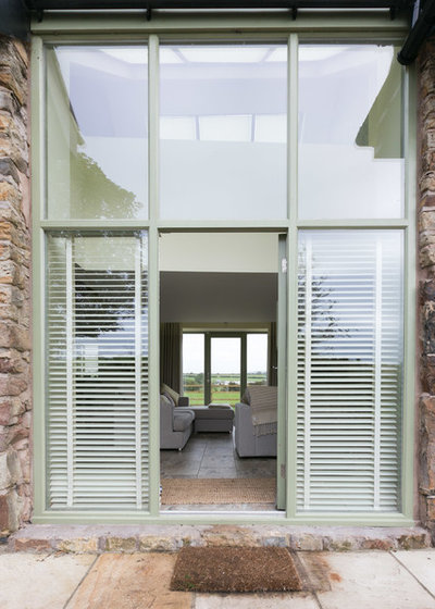 Country Entrance by SDA Architecture Ltd