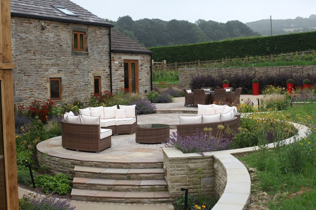 Country Patio by Bestall & Co Landscape Design