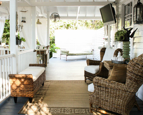 Eclectic Porch Glasgow Eclectic porch photo in Tampa with decking