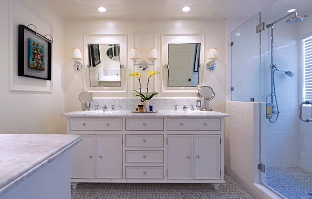 Traditional Bathroom by Carolyn Reyes