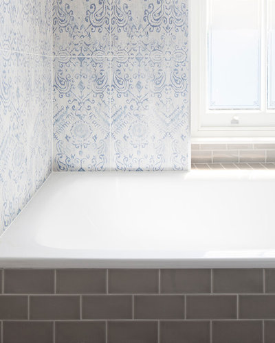 Traditional  by Ardesia Design