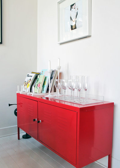 Contemporary  by Laura Garner