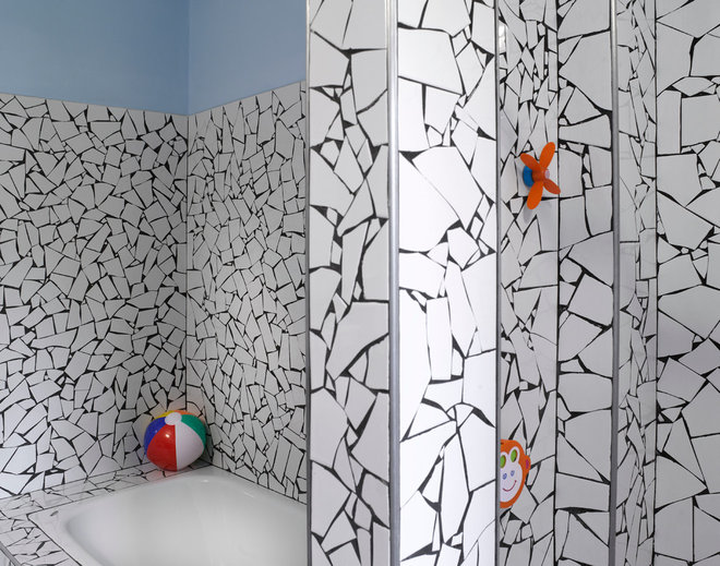 Современный Ванная комната by TZ Architecture & interior design