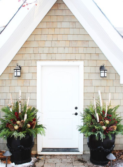Traditional Entrance by Your Space By Design