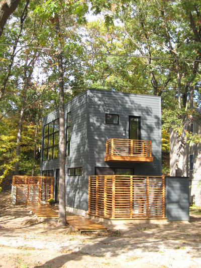 Contemporary Exterior by David W Crookall Design Inc