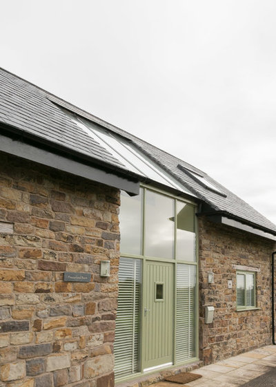 Country Entrance by SDA Architecture Ltd