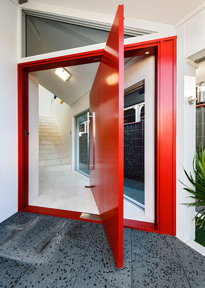 Modern Entrance by Cambuild