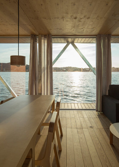 Embrace a Life on the Water With a Prefabricated Floating Home
