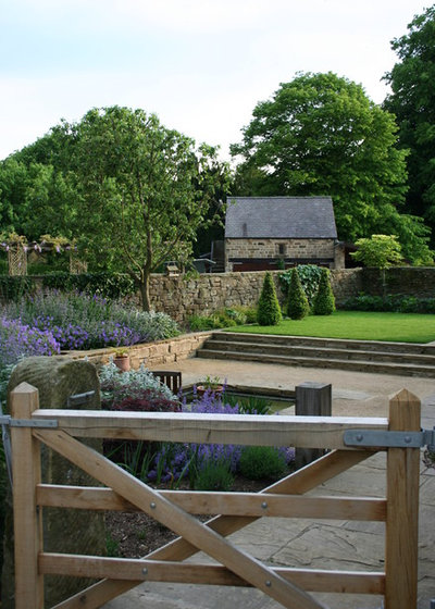 Traditional Garden by Inspired Garden Design