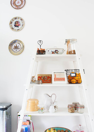 Shabby-chic Style  by Louise de Miranda