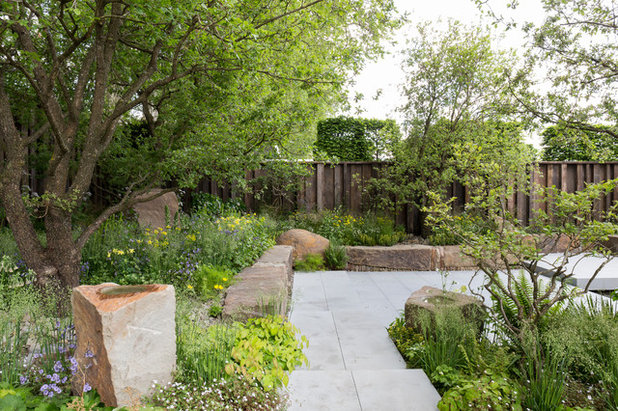 Contemporary Garden by Chris Snook