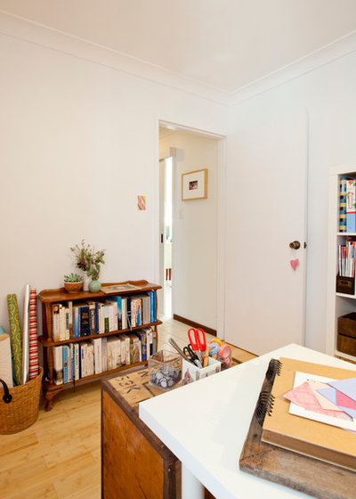 Eclectic Home Office & Library by House Nerd