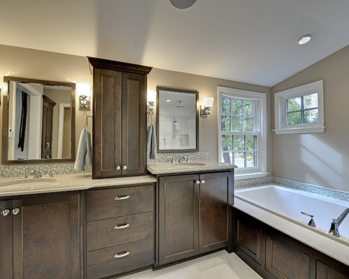 9 X 12 Bathroom Design Ideas, Remodels & Photos