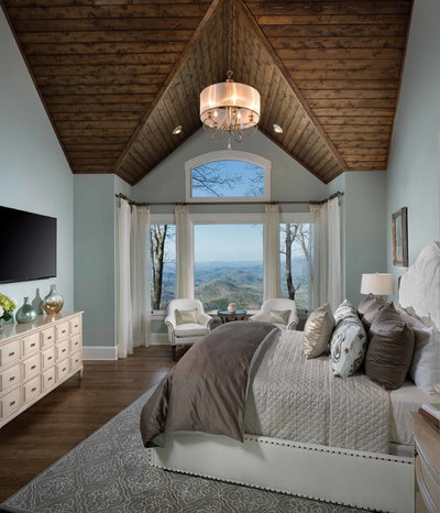 Traditional Bedroom by Arthur Rutenberg Homes by American Eagle Builders