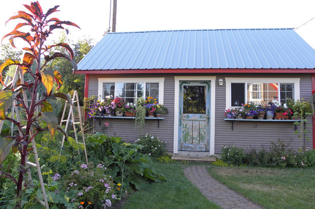 Country Garden Shed and Building by Sarah Greenman