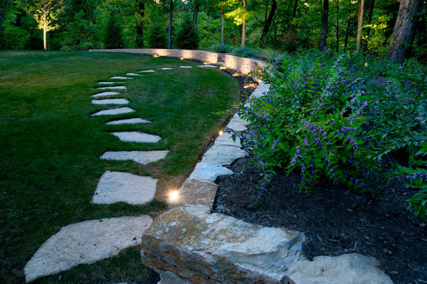 Traditional Landscape by Jacobs Grant Design ltd