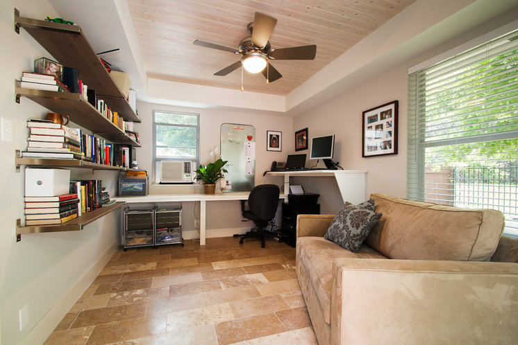 Traditional Home Office by Zuri Custom Homes & Renovations
