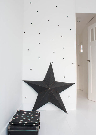 Shabby-chic Style  by Louise de Miranda