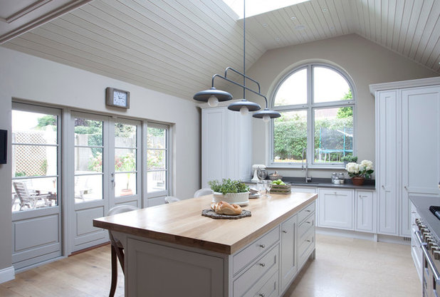 Traditional Kitchen by Newcastle Design