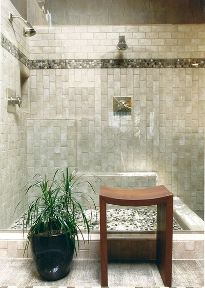 Contemporary Bathroom by cathy Chilton