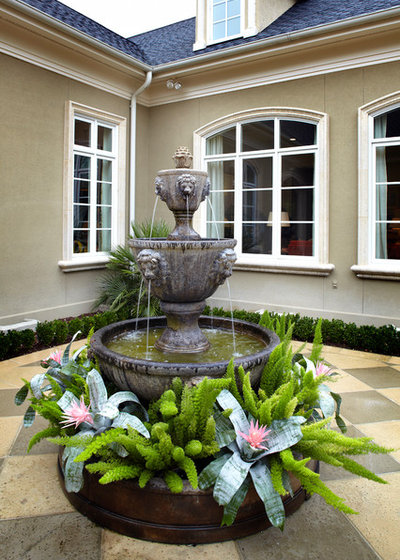 Traditional Patio by Westend Interiors