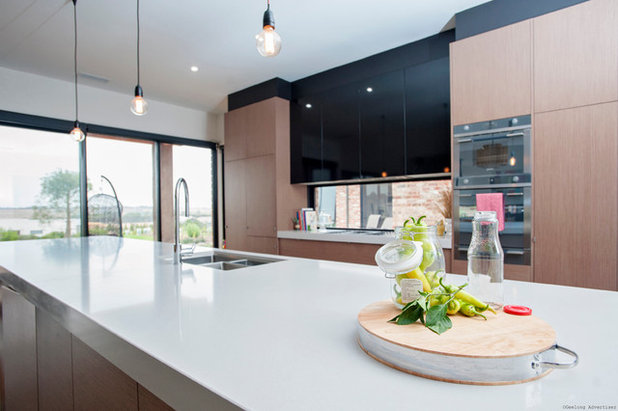 Contemporary  by Howden Homes