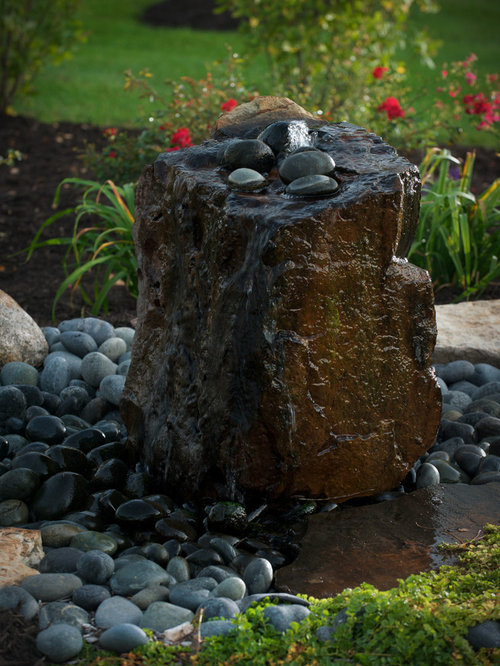 Contemporary Kansas City Landscape Design Ideas, Remodels & Photos