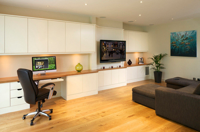 Contemporary Home Office & Library Contemporary Home Office & Library