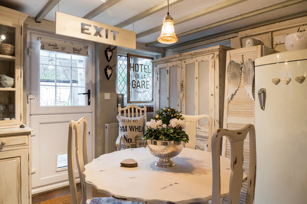 Shabby-chic Style  by Chris Snook