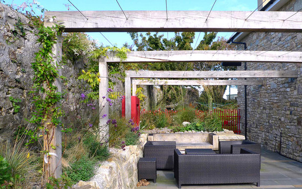 Contemporary Garden by MeiLoci Landscape Architects