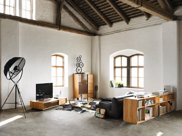 Modern Living Room by Wharfside