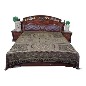 Mogul Interior - Pashmina Bedspread Reversible Wool Paisley Indian Bedding - Gorgeous & intricate ethnic medium brown, ivory reversible warm jamavar wool Indian bedspread bed cover in exquisite huge swirling floral paisley motifs from India.