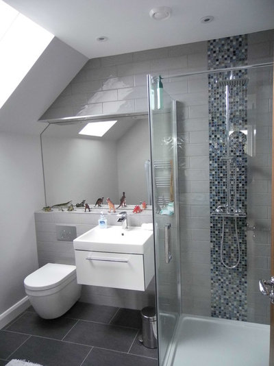 Contemporary Bathroom by BAGNODESIGN Glasgow