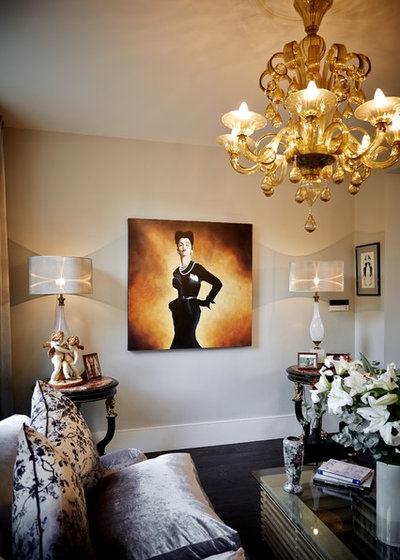 Traditional Living Room by Landmark Lofts