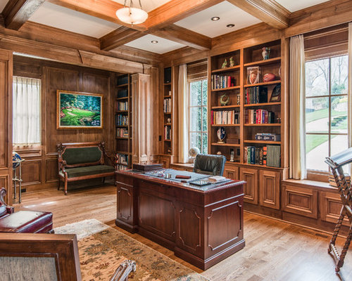 Traditional Nashville Home Office Design Ideas, Pictures, Remodel & Decor