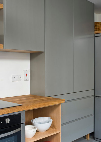 Contemporary Kitchen by Jane Higgins Home Design
