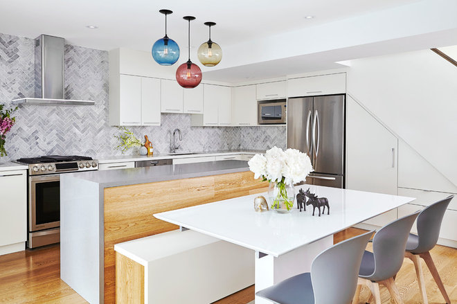 Contemporary Kitchen by Valerie Wilcox: Photographer